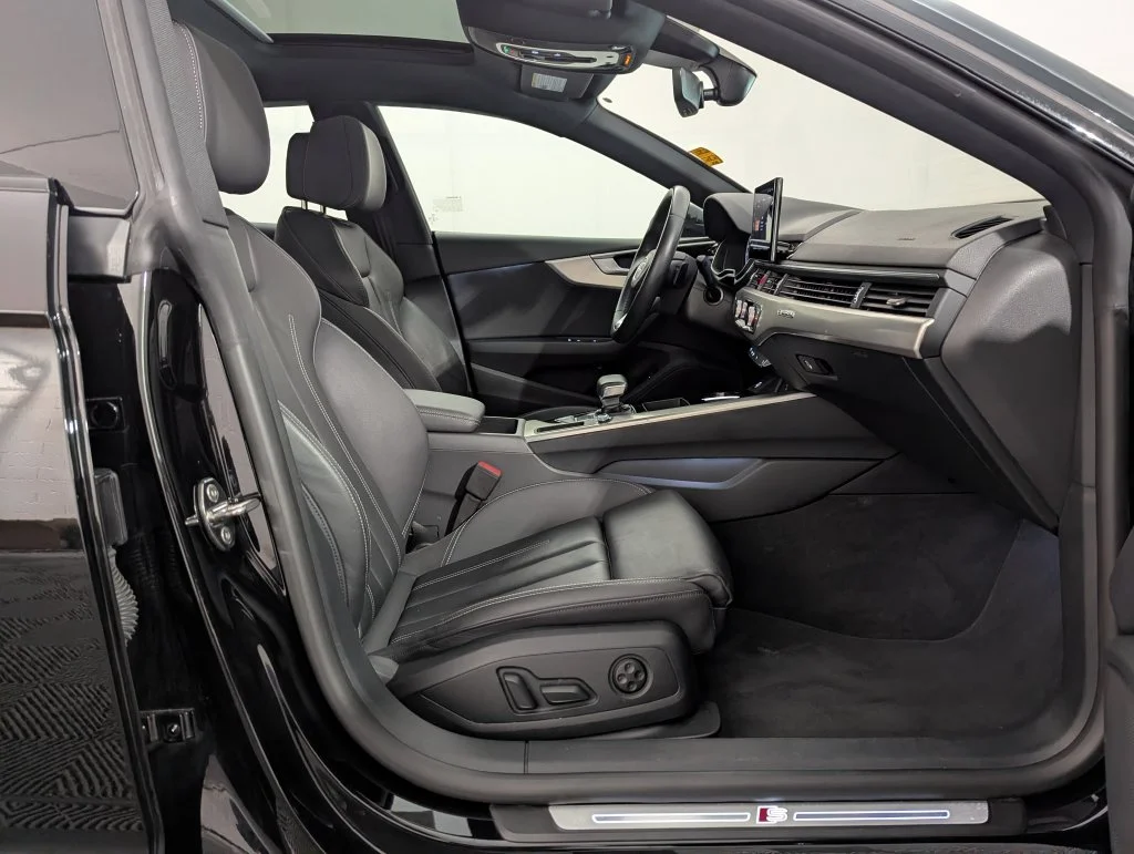 Certified Used 2025 Black Audi 45 S line Premium image 43