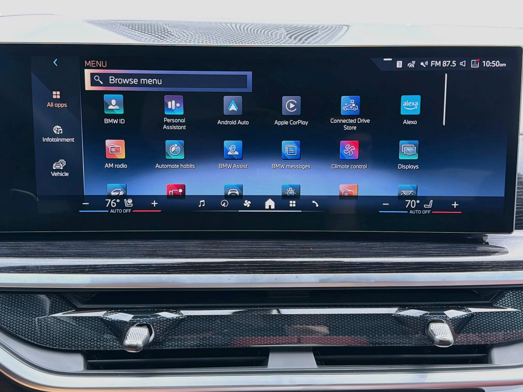 New 2027 Black Sapphire Metallic BMW xDrive40i image 30