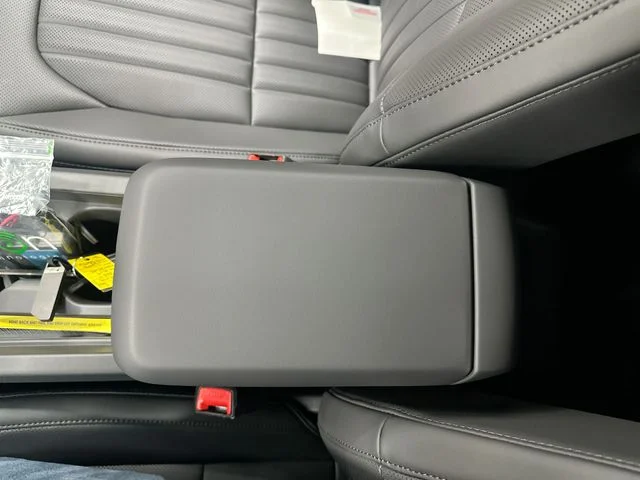New 2027 Terrain Brown Kia X-Line S image 23