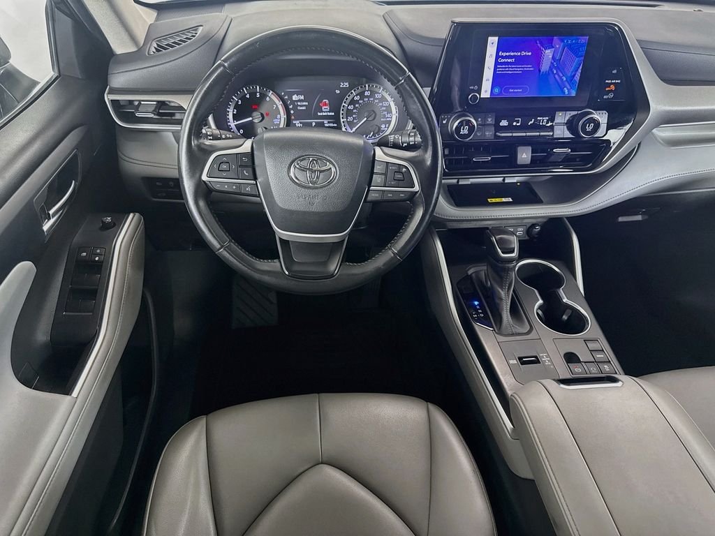 Used 2023 Midnight Black Metallic Toyota XLE image 23