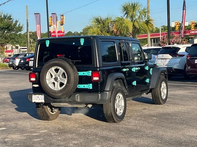 Used 2022 Black Jeep Unlimited Sport S image 3