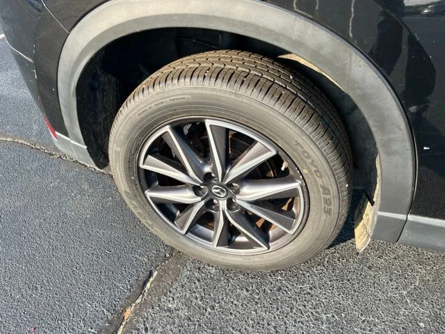 Used 2018 Black Mazda Grand Touring image 29