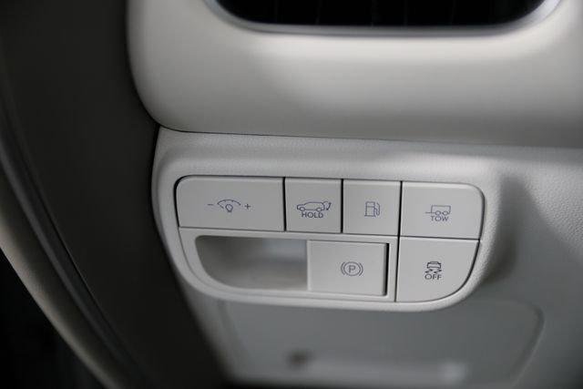 New 2026 Gray Hyundai SEL Premium 8P image 43