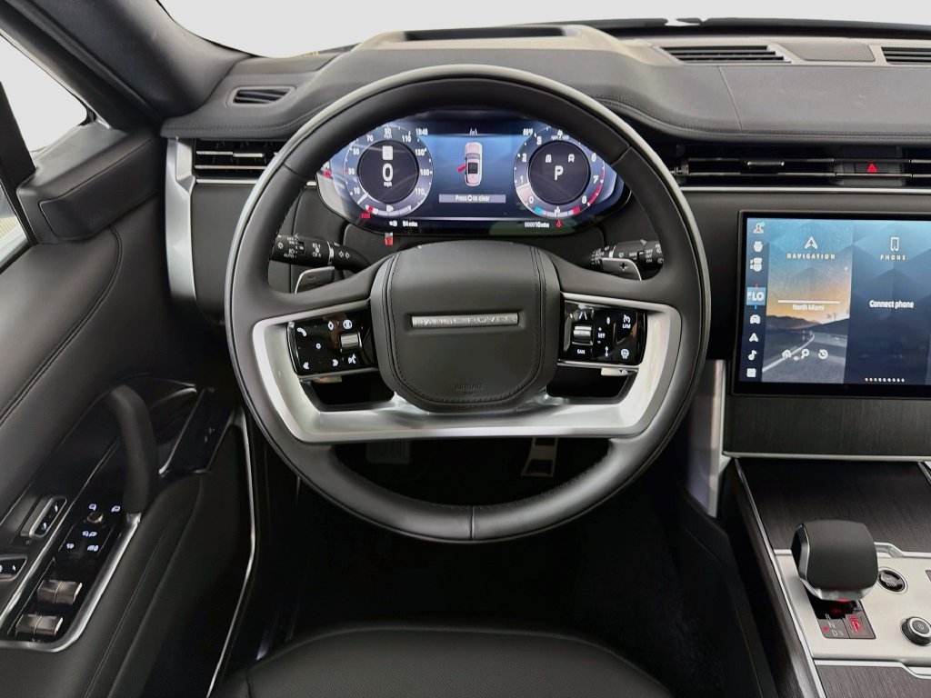New 2027 Fuji White Land Rover SE image 24