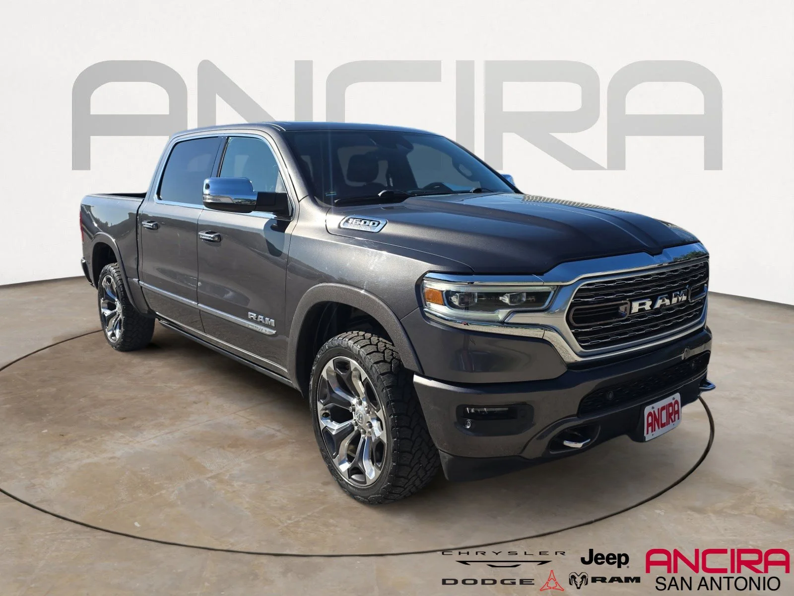 2019 RAM 1500 Limited 4x4 Crew Cab 5'7's photo