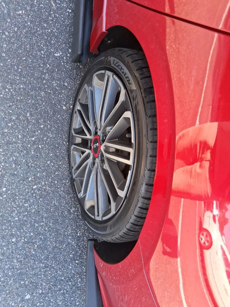 Used 2023 Red Kia GT image 10
