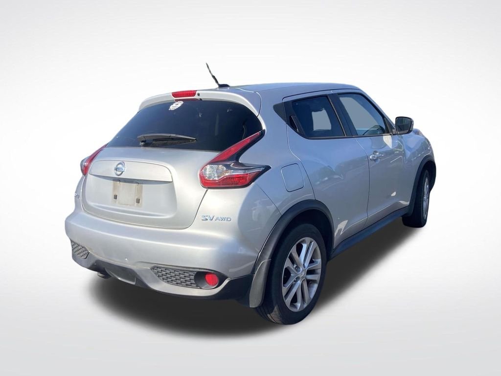 Used 2015 Silver Nissan SV image 6