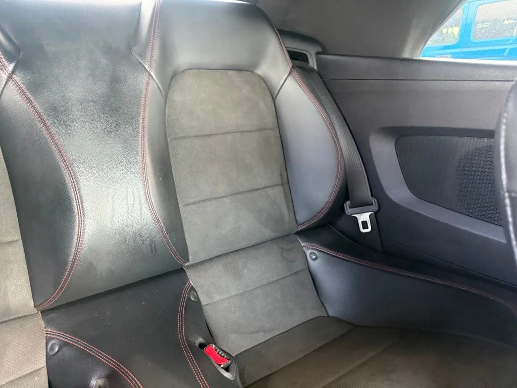 Used 2017 White Ford GT Premium image 39