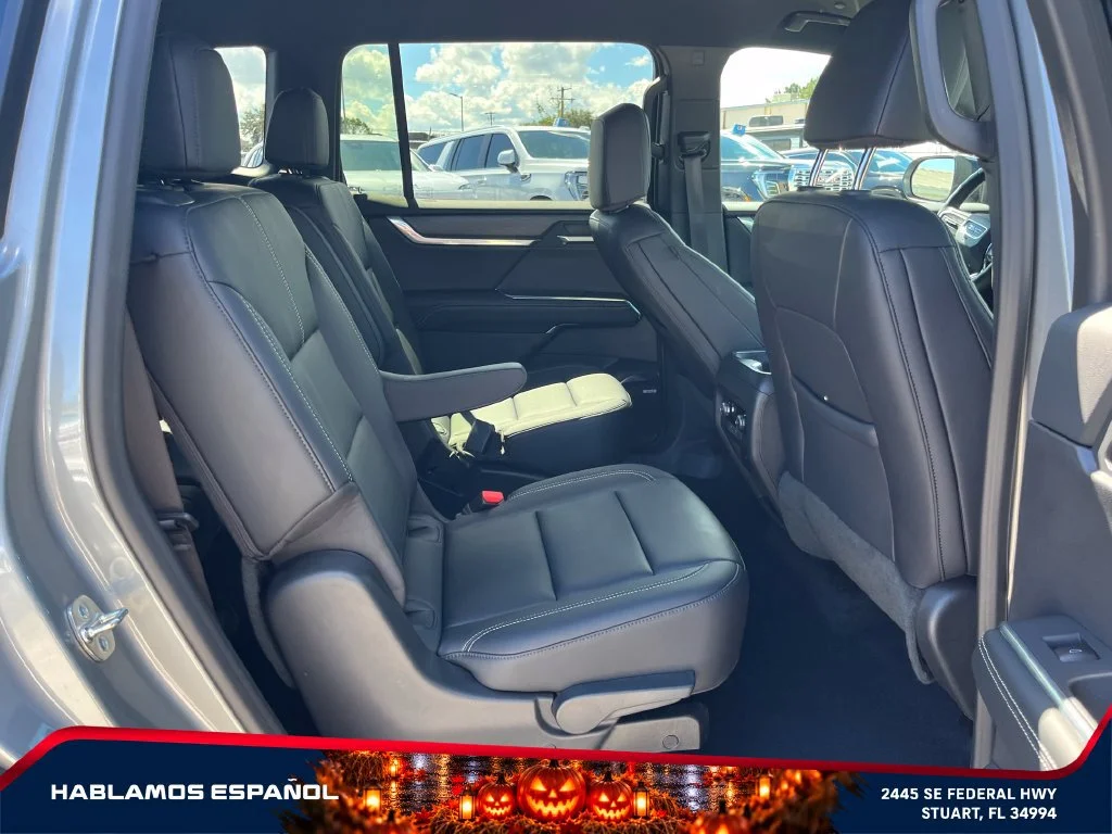 Used 2026 Sterling Metallic GMC Elevation image 18