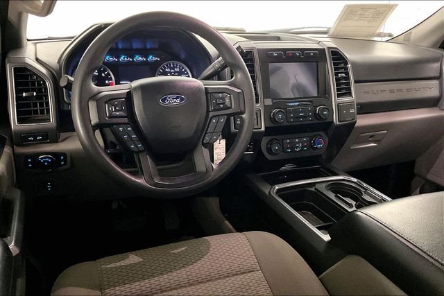 Used 2019 White Ford XLT image 3