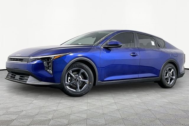 2026 Kia K4 LXS AT's photo