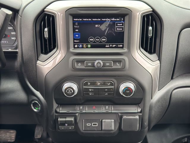 2026 GMC Sierra 3500 Chassis Cab Pro - Photo 18