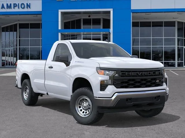 New 2026 Summit White Chevrolet WT image 7