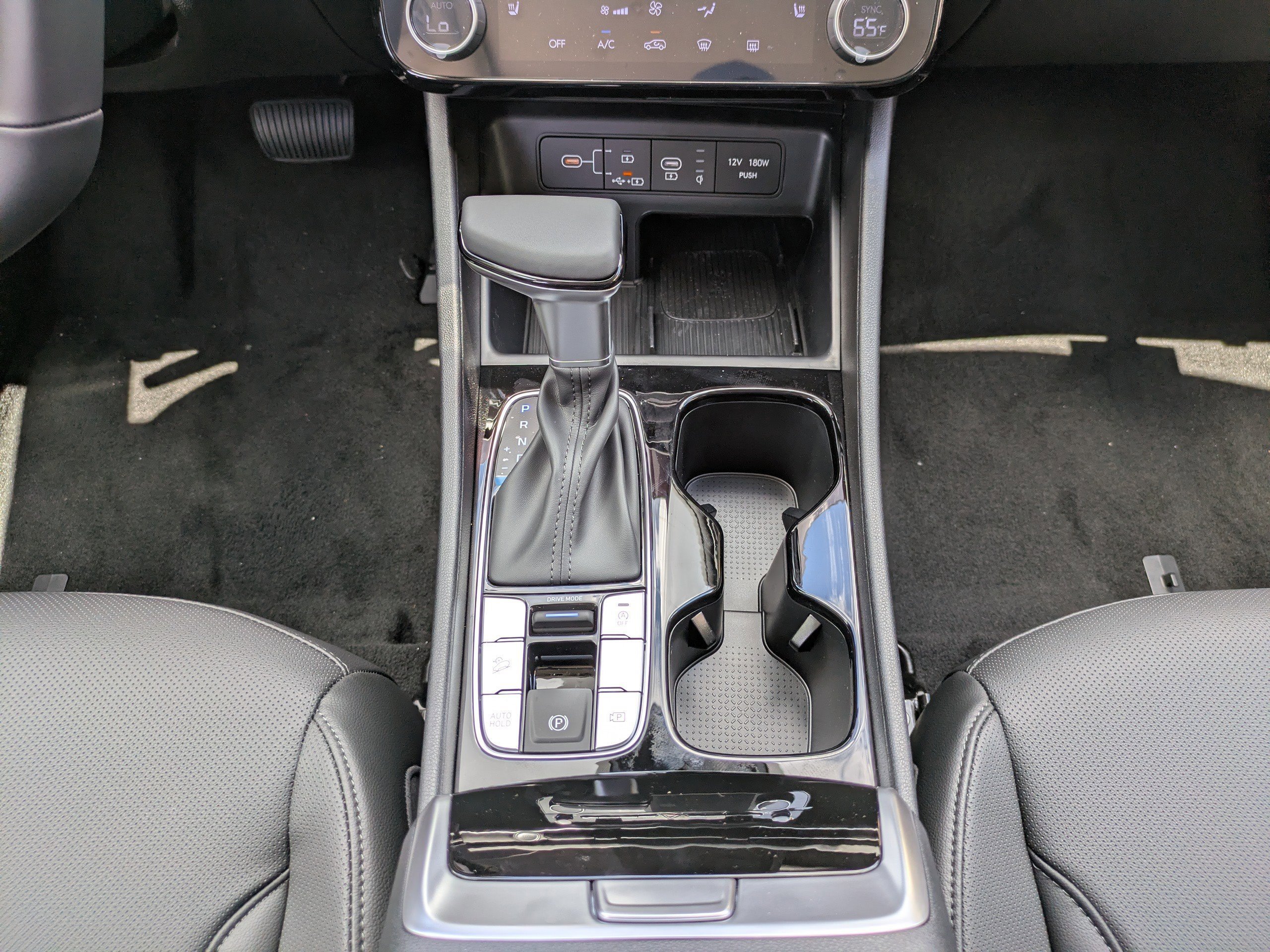 New 2026 Serenity White Pearl Hyundai SEL Premium FWD image 21