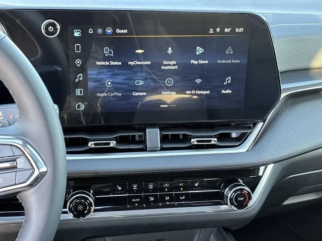 2027 Chevrolet Equinox LT - Photo 13