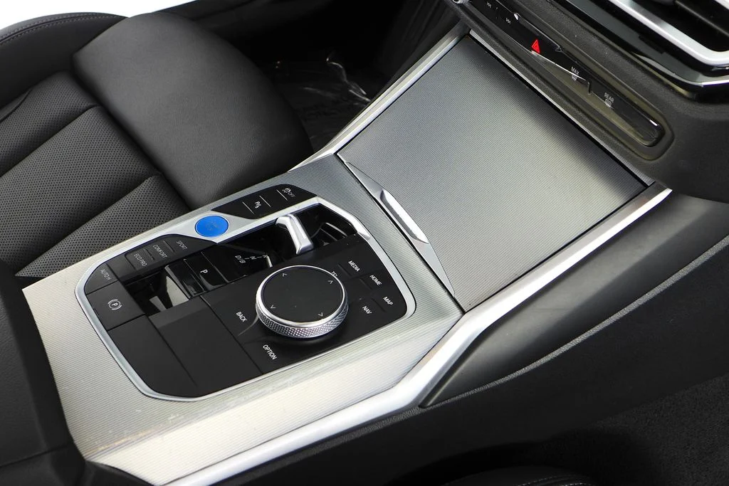 Used 2023 Black BMW eDrive35 image 15