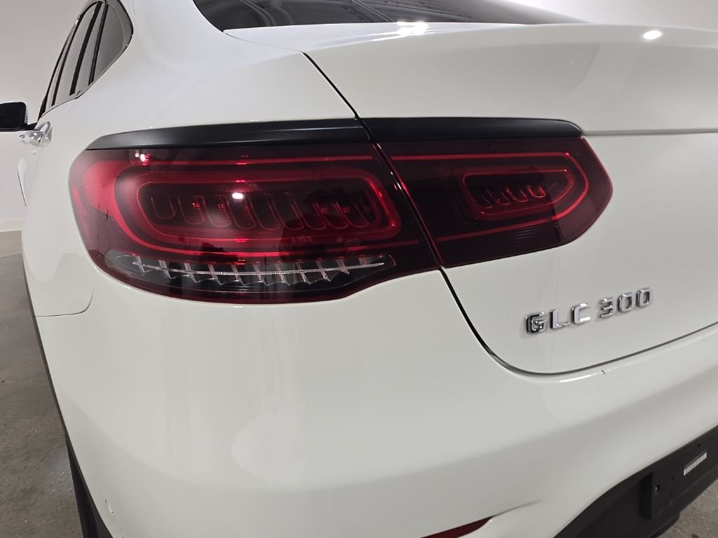 Used 2023 Polar White Mercedes-Benz GLC 300 Coupe image 28