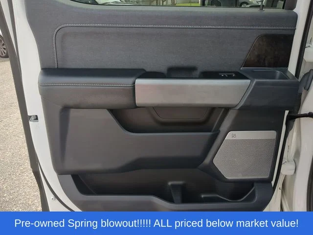Used 2023 White Ford Lariat image 37