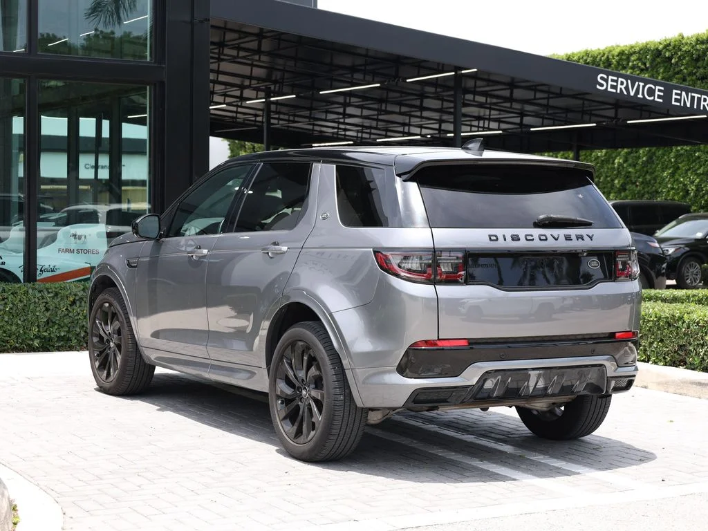 Used 2023 Gray Land Rover S R-Dynamic image 5