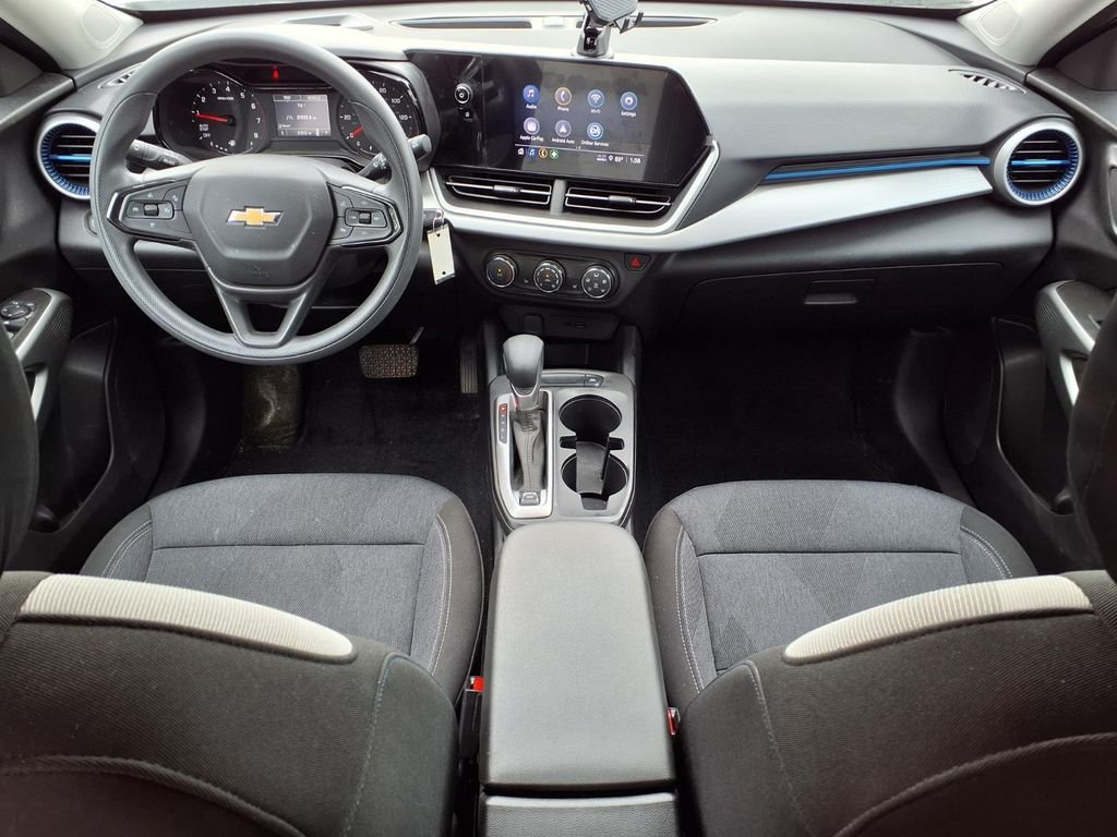Used 2024 White Chevrolet LS image 13