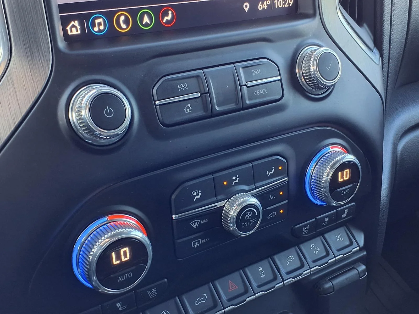 Used 2019 White GMC Denali image 4