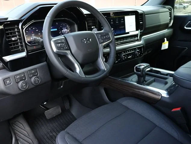 2026 Chevrolet Silverado 1500 RST - Photo 3