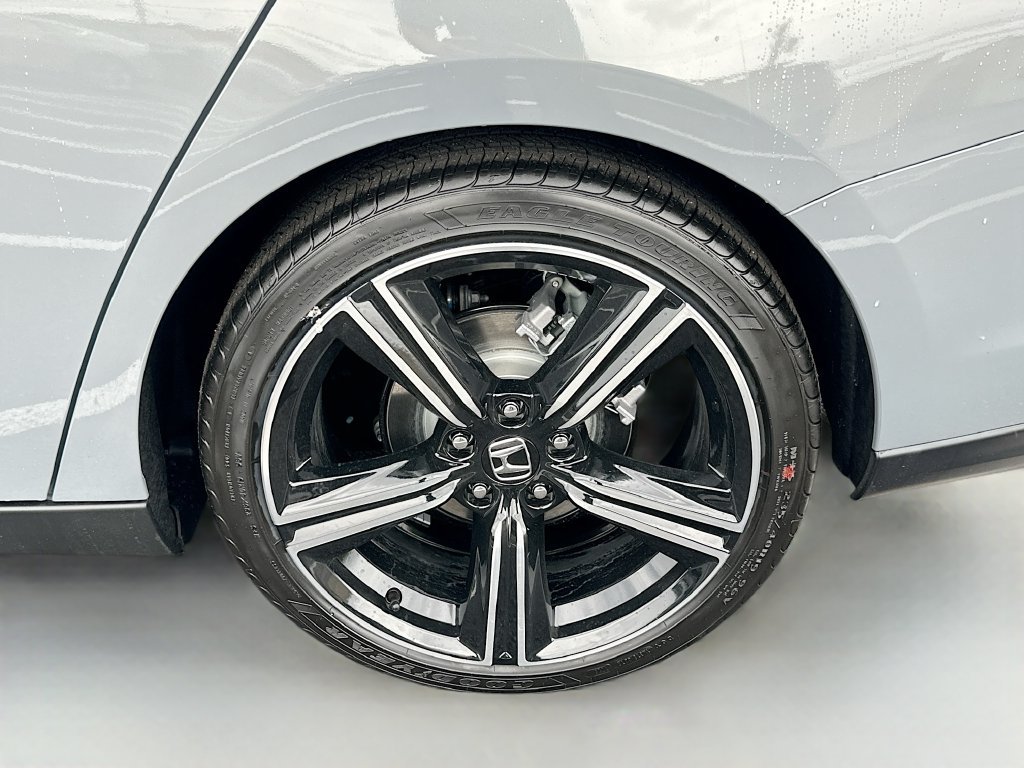 Certified Used 2025 Urban Gray Pearl Honda HYBRID SPORT image 22
