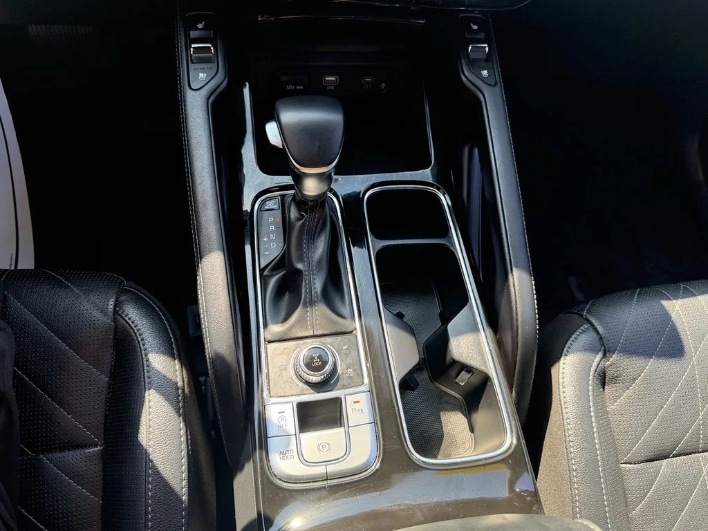 Used 2025 Wolf Gray Kia EX X-Pro image 28