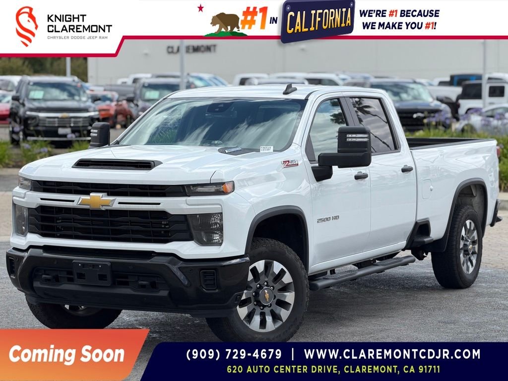 2025 Chevrolet Silverado HD Custom 4WD Crew Cab Standard Box's photo