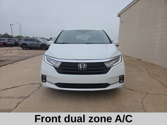 Used 2023 White Honda EX-L image 3