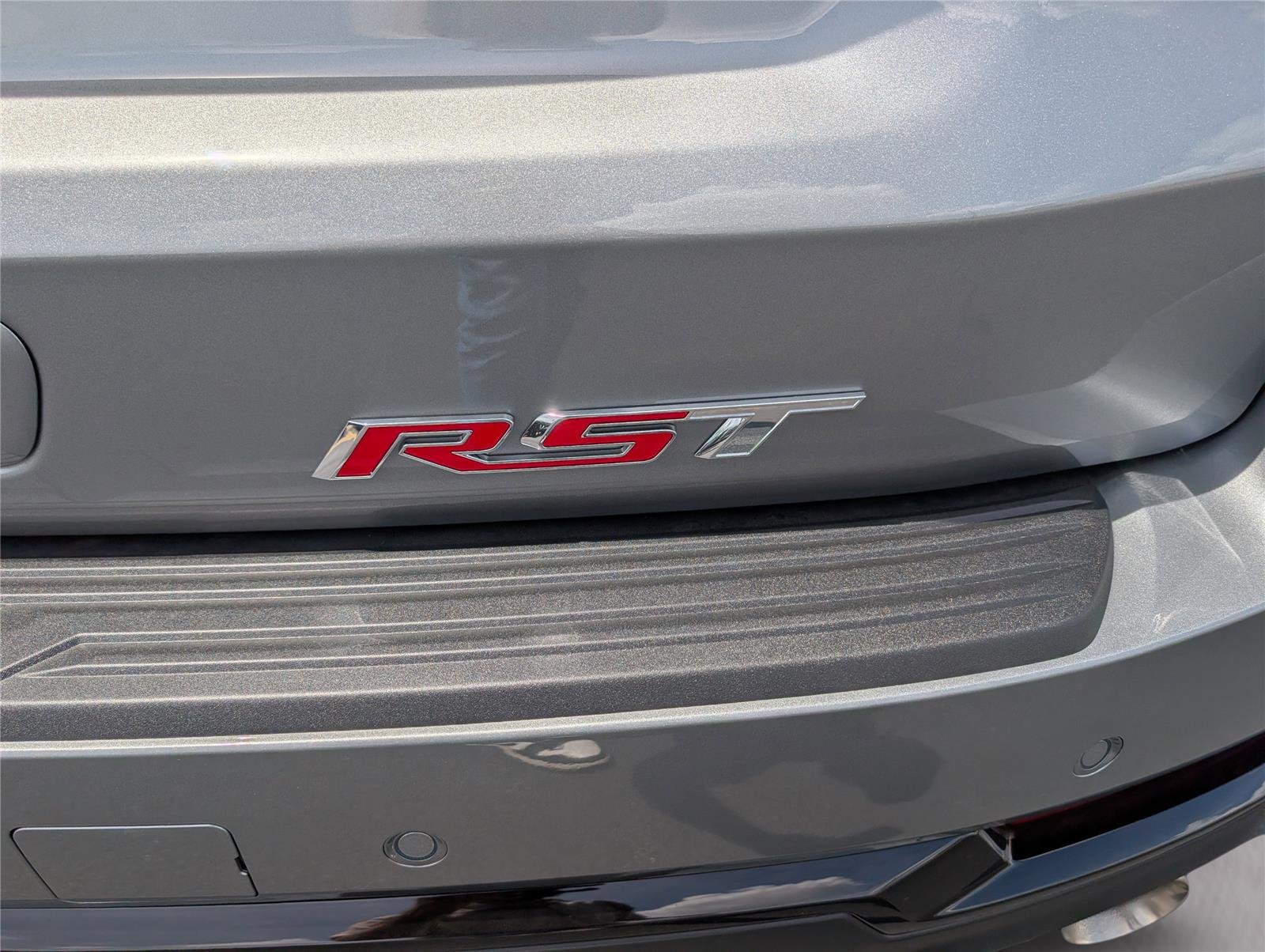 New 2026 Sterling Gray Metallic Chevrolet RST image 39