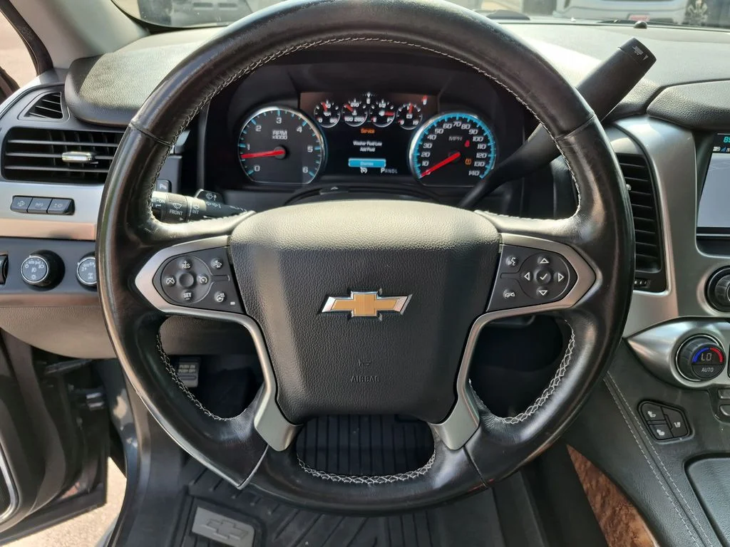 Used 2019 Gray Chevrolet Premier image 23