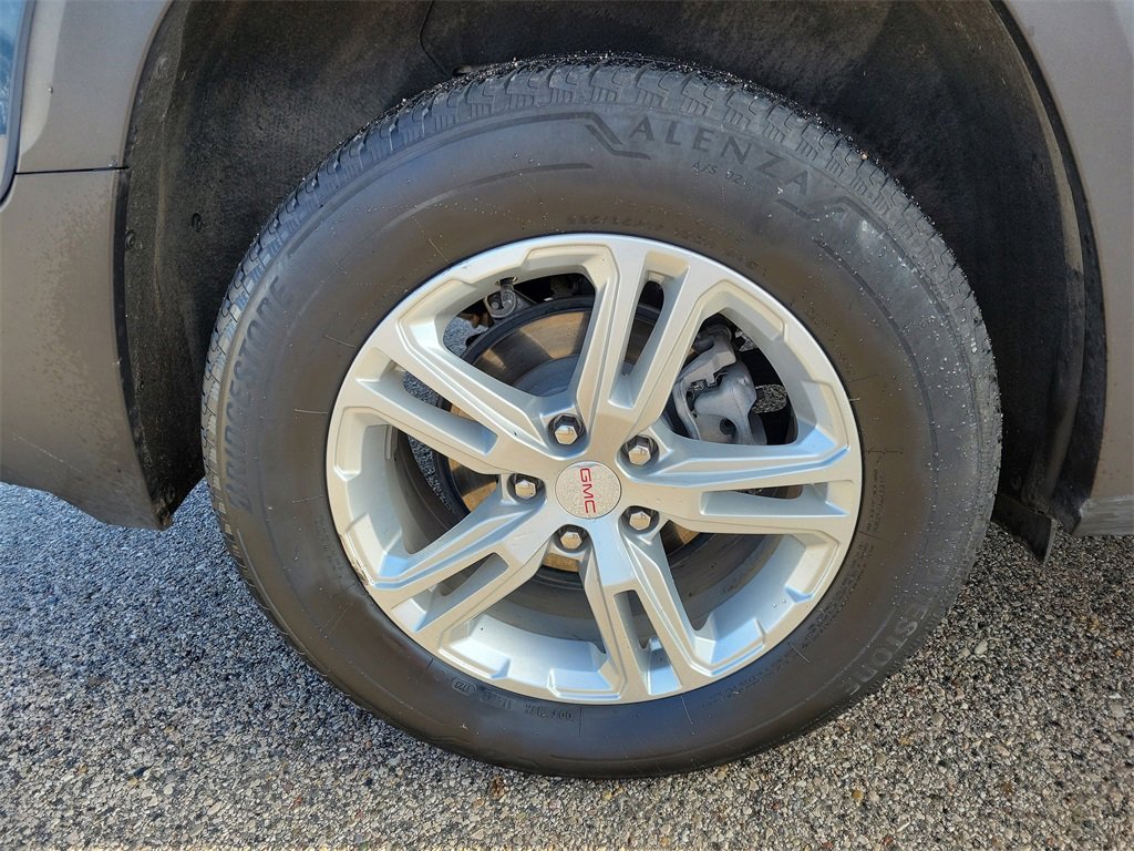 2024 Gmc Terrain SLE photo 4