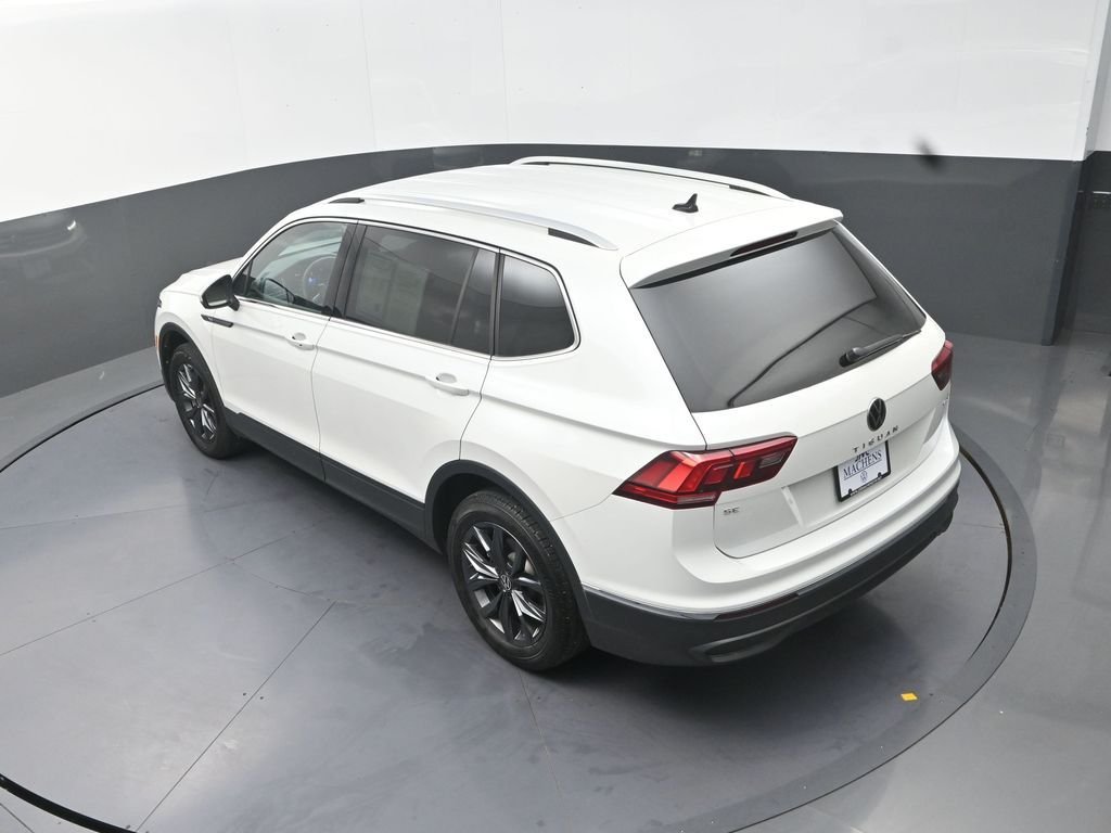 Used 2023 White Volkswagen 2.0T SE image 19