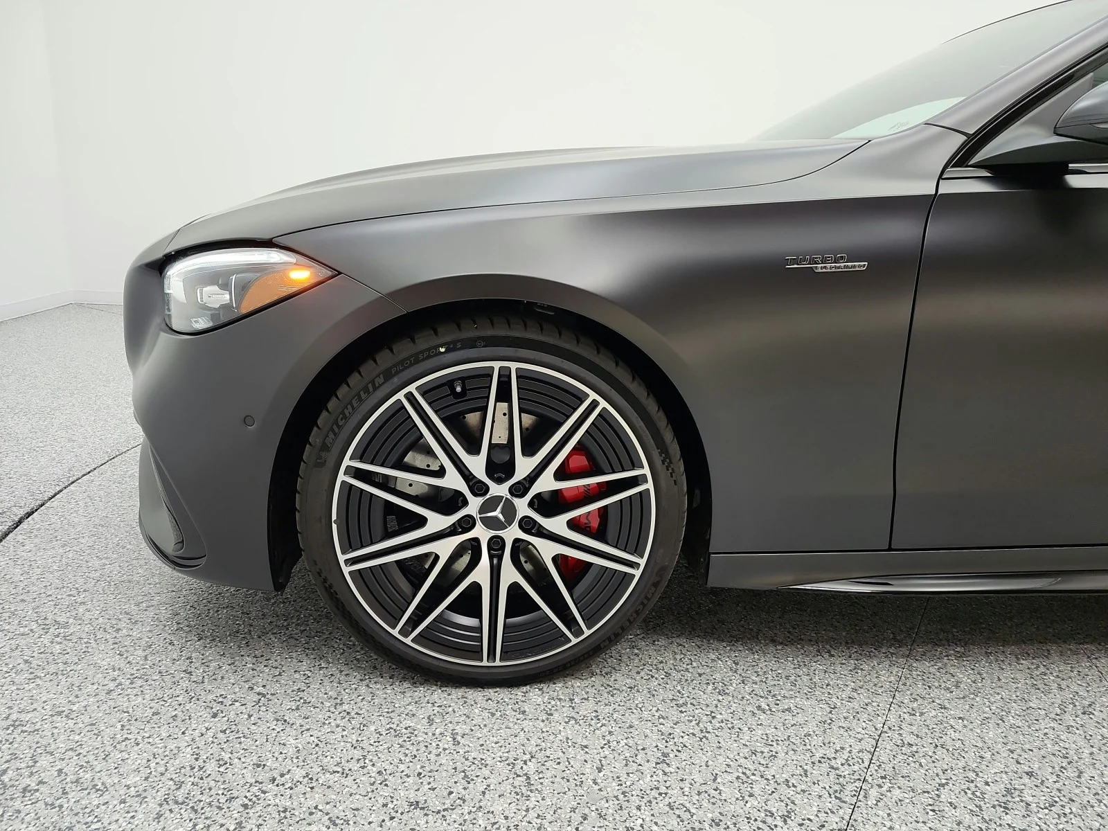 Used 2026 MANUFAKTUR Graphite Grey Magno Mercedes-Benz AMG® C 43 4MATIC Sedan image 15