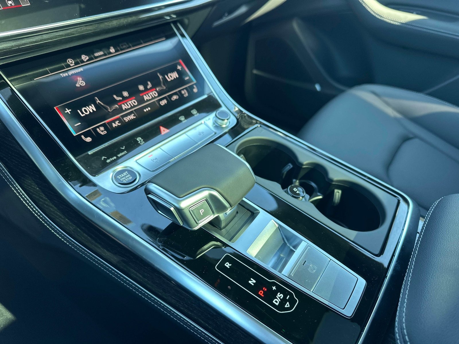2026 Audi Q8 Premium Plus - Photo 27
