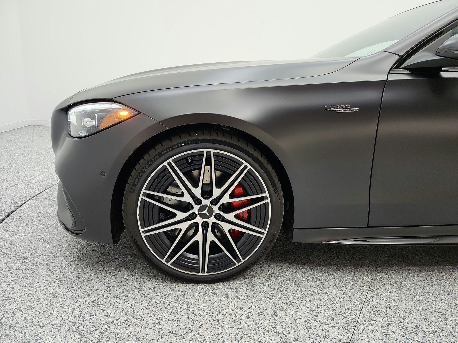 Used 2026 MANUFAKTUR Graphite Grey Magno Mercedes-Benz AMG® C 43 4MATIC Sedan image 15