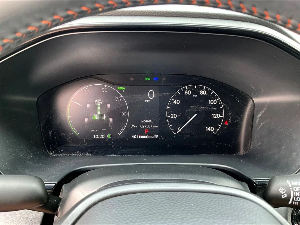 Used 2023 Still Night Pearl Honda Sport image 13