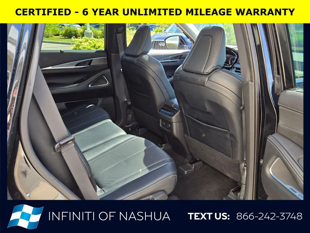 Certified Used 2023 Black INFINITI LUXE image 20