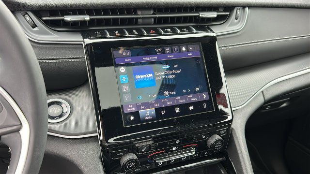 2023 Jeep Grand Cherokee L Altitude - Photo 16