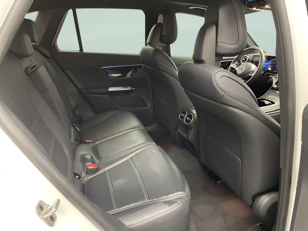 2024 Mercedes-Benz GLC GLC 300 - Photo 30