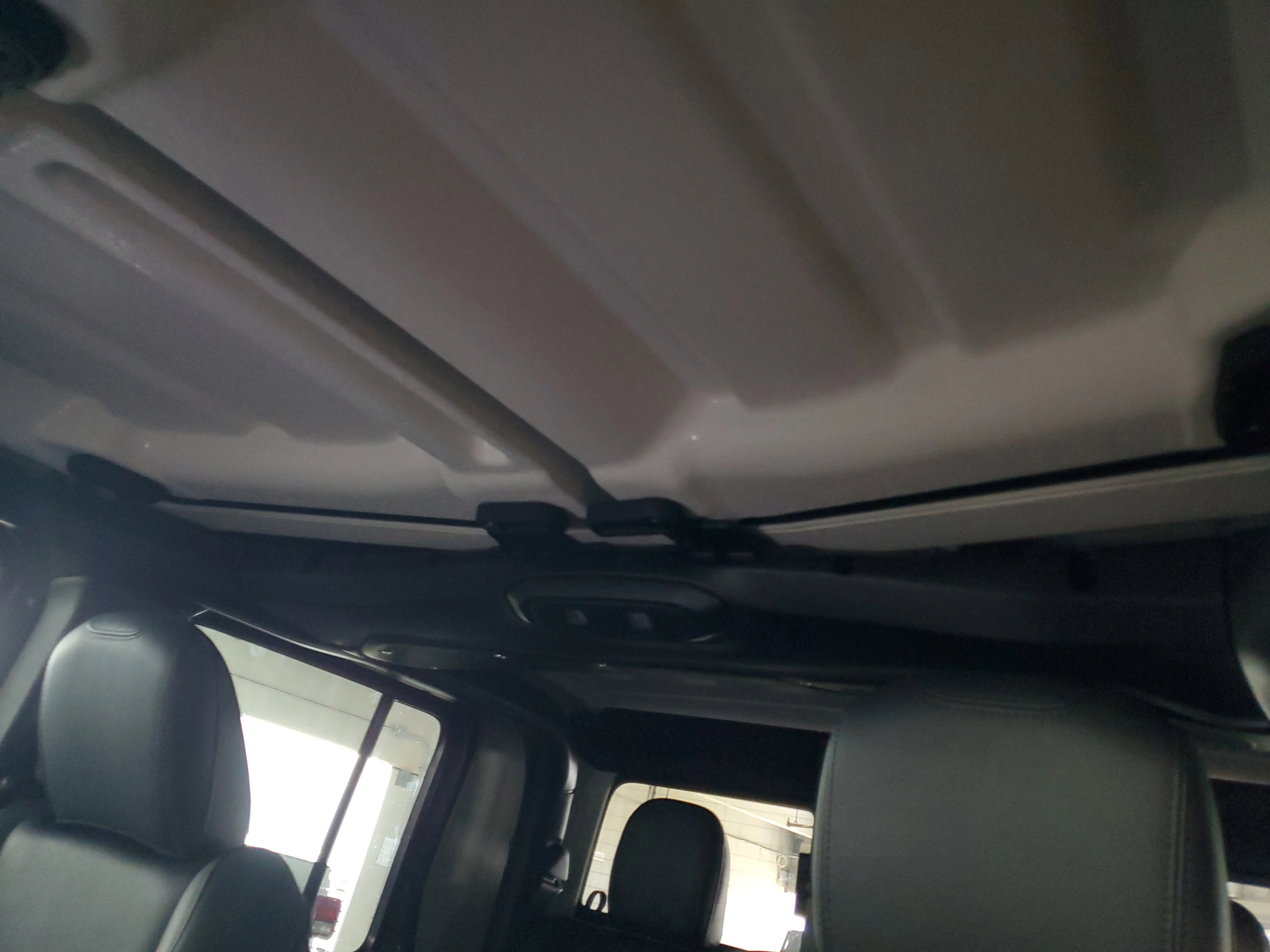New 2026 Anvil Clear-Coat Exterior Paint Jeep Sahara image 21