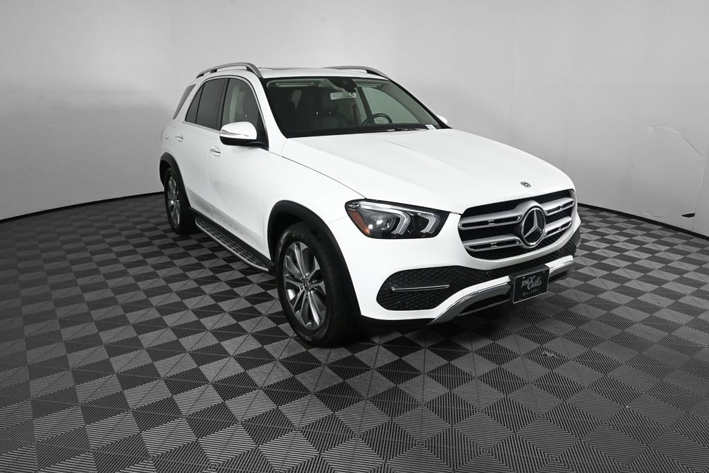 Used 2020 White Mercedes-Benz GLE 450 image 25