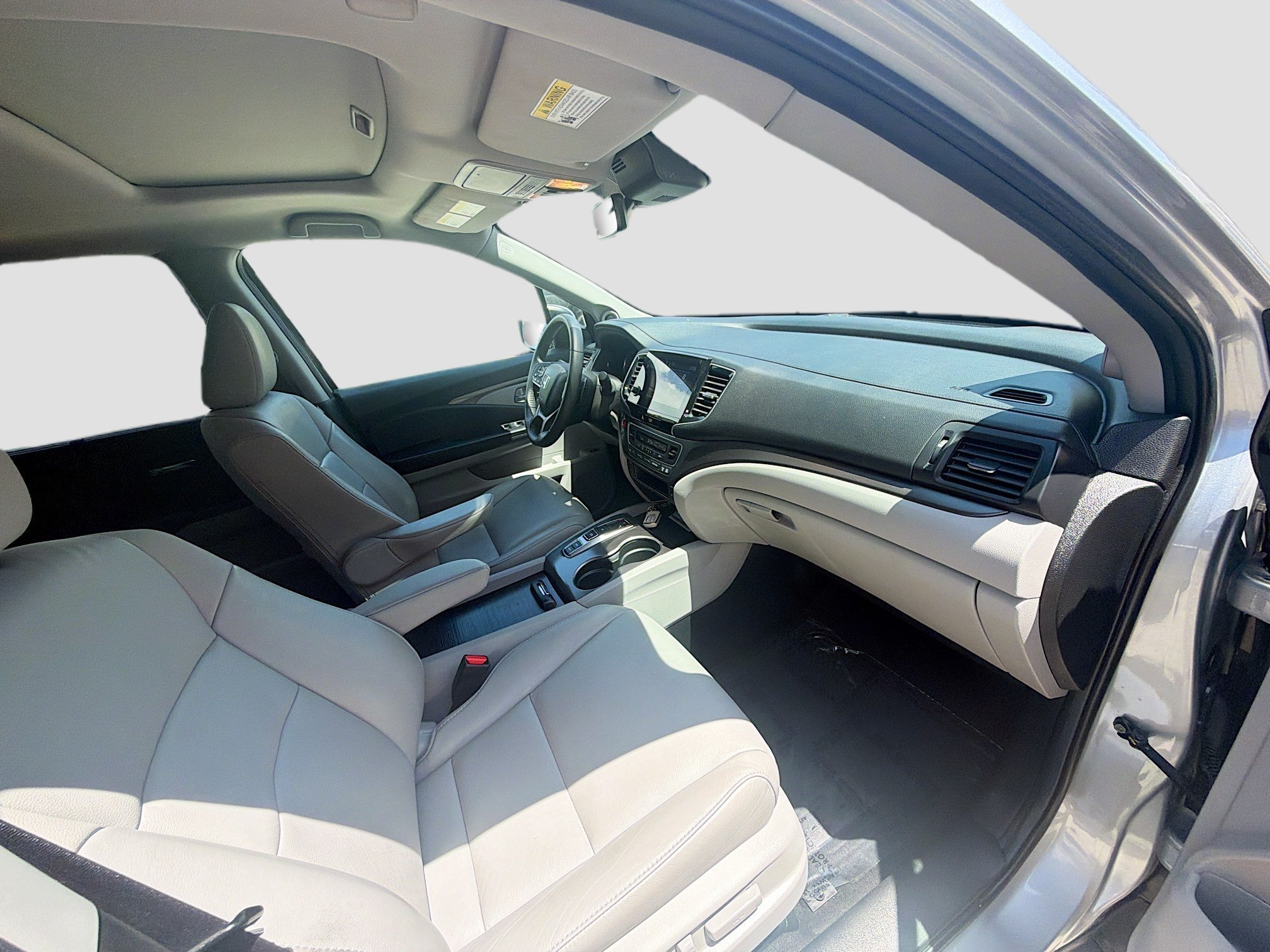 2022 Honda Pilot SE - Photo 32