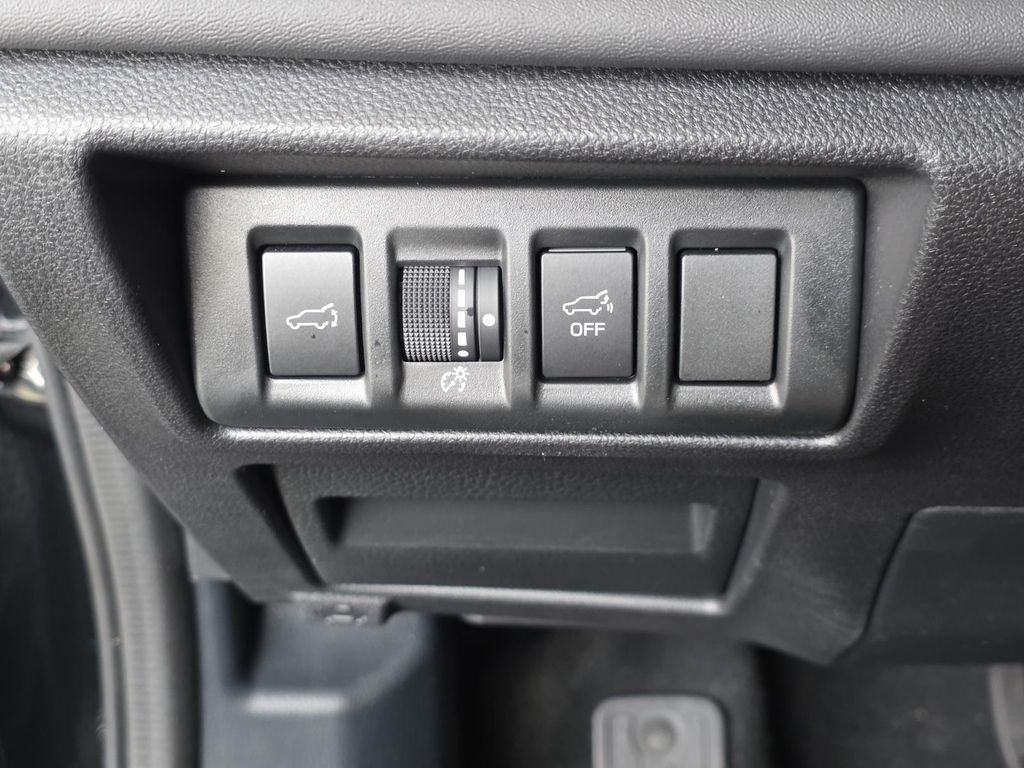 Used 2021 Black Subaru Onyx Edition XT image 24