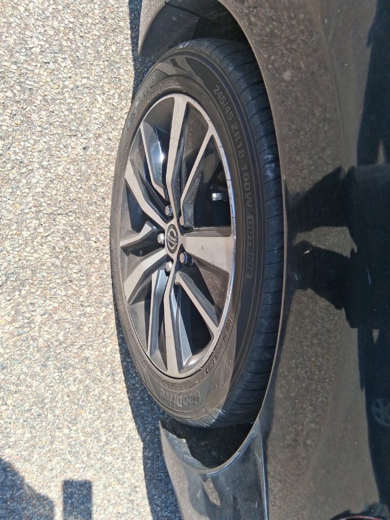 Used 2021 Black Nissan SV image 8