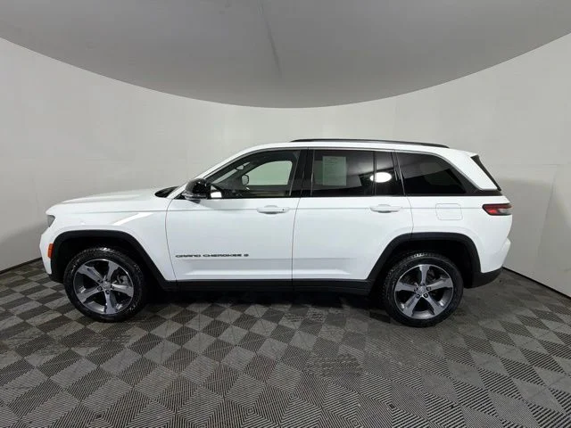 Certified Used 2023 White/off-white Jeep Limited image 6