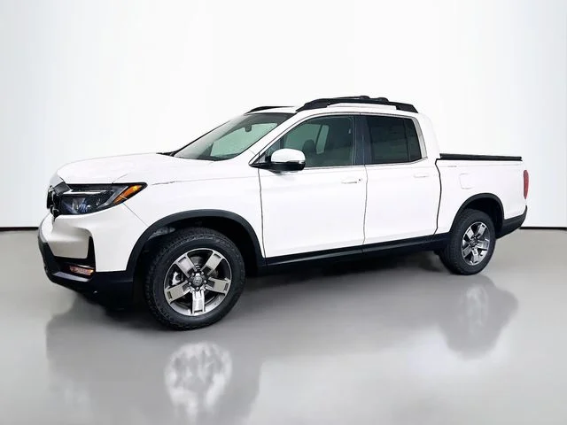 New 2026 Platinum White Pearl Honda RTL image 3