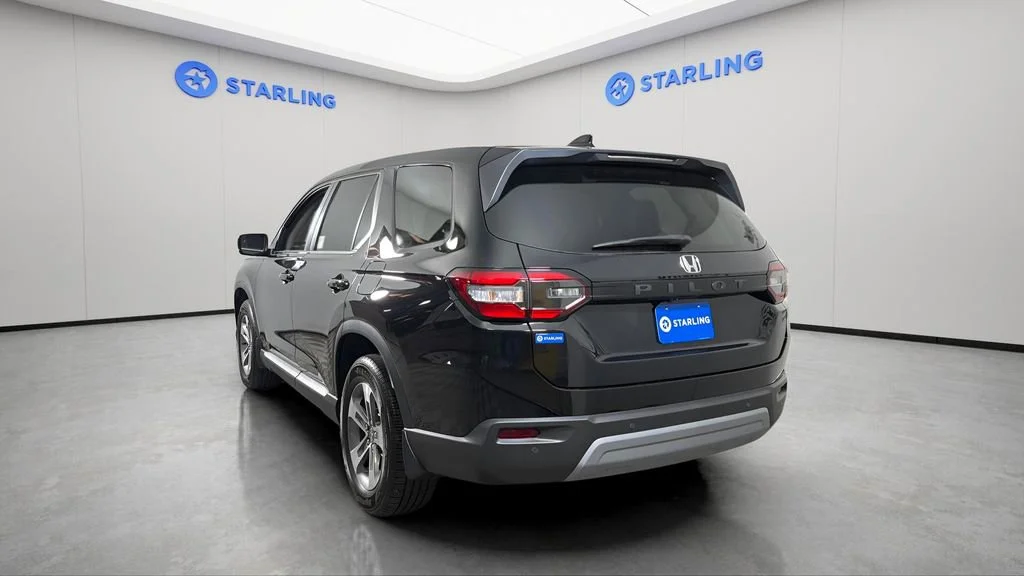 Used 2025 Black Honda EX-L image 7