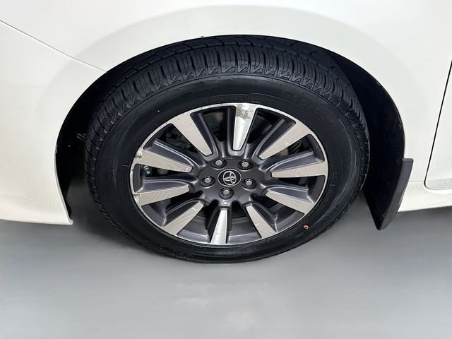 Used 2019 White Toyota Limited Premium image 34